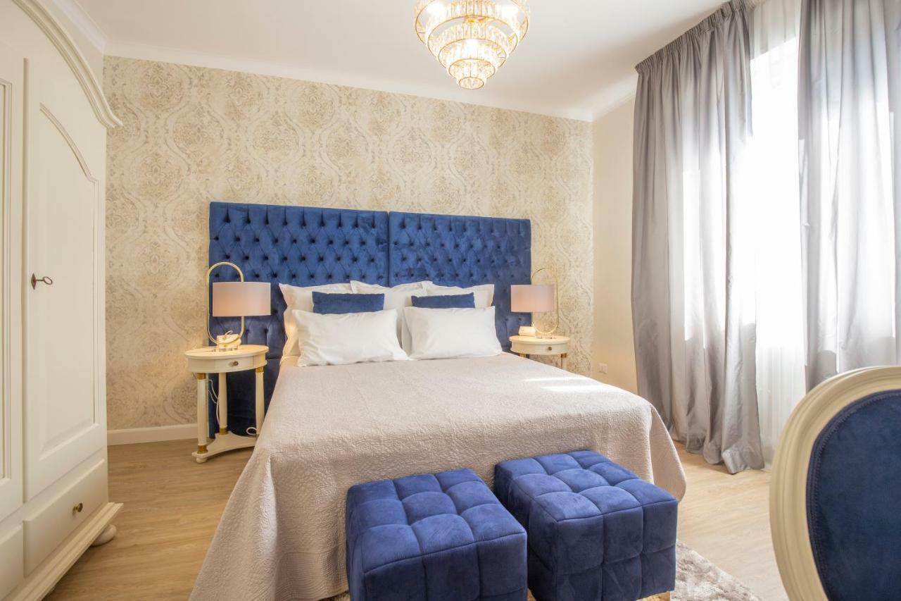 Crys: Apartments, Holiday, Business, Blu Verona Exterior foto