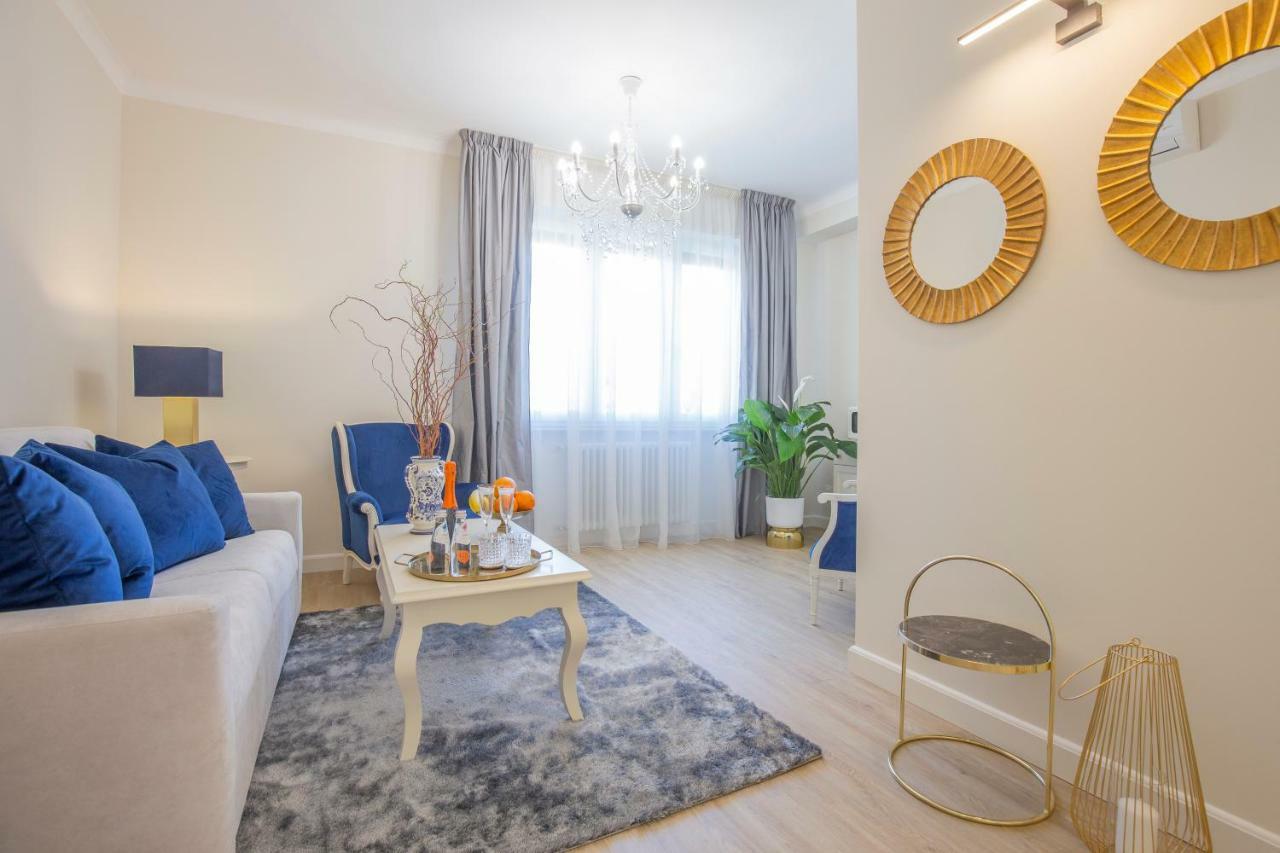 Crys: Apartments, Holiday, Business, Blu Verona Exterior foto